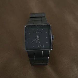 Nixon Full Throttle The Quatro Gunmetal Grey